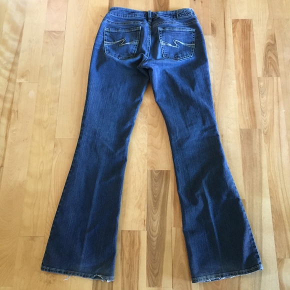 SILVER AIKO Mid-Rise Boot Cut Dark Jeans Stretch - Picture 6 of 8